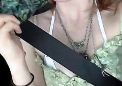 Close up Outdoor bdsm dorm handjob