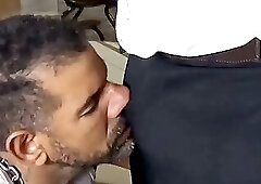 YURI GACHO - SUBMISSIVE, SMELLING THE DICK OF THE WELL-ENDOWED MAN AND ON HIS THICK COCK