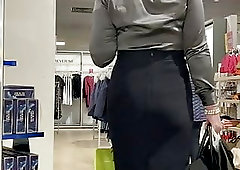 shopping grey business outfit