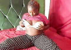 Sexy Ebony woman xvideo