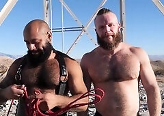 Dominant bear, faphouse, deep throats