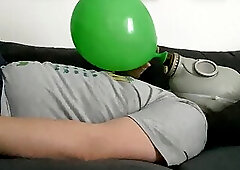 BHDL - N.V.A. GASMASK BREATHPLAY WITH BALLON AND CUMMING ONCE