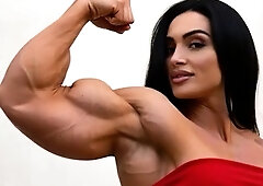Stunning display of strength and beauty from a muscle MILF