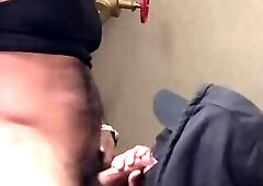 Beefy latino gets head