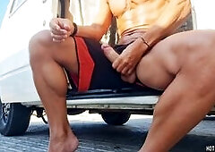 Public exposure on the beach heightens arousal
