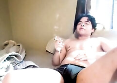 Hermaphrodite masturbating whilst getting high (preview)