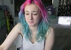 Webcam Teen Strips And Masturbates For Boyfriend